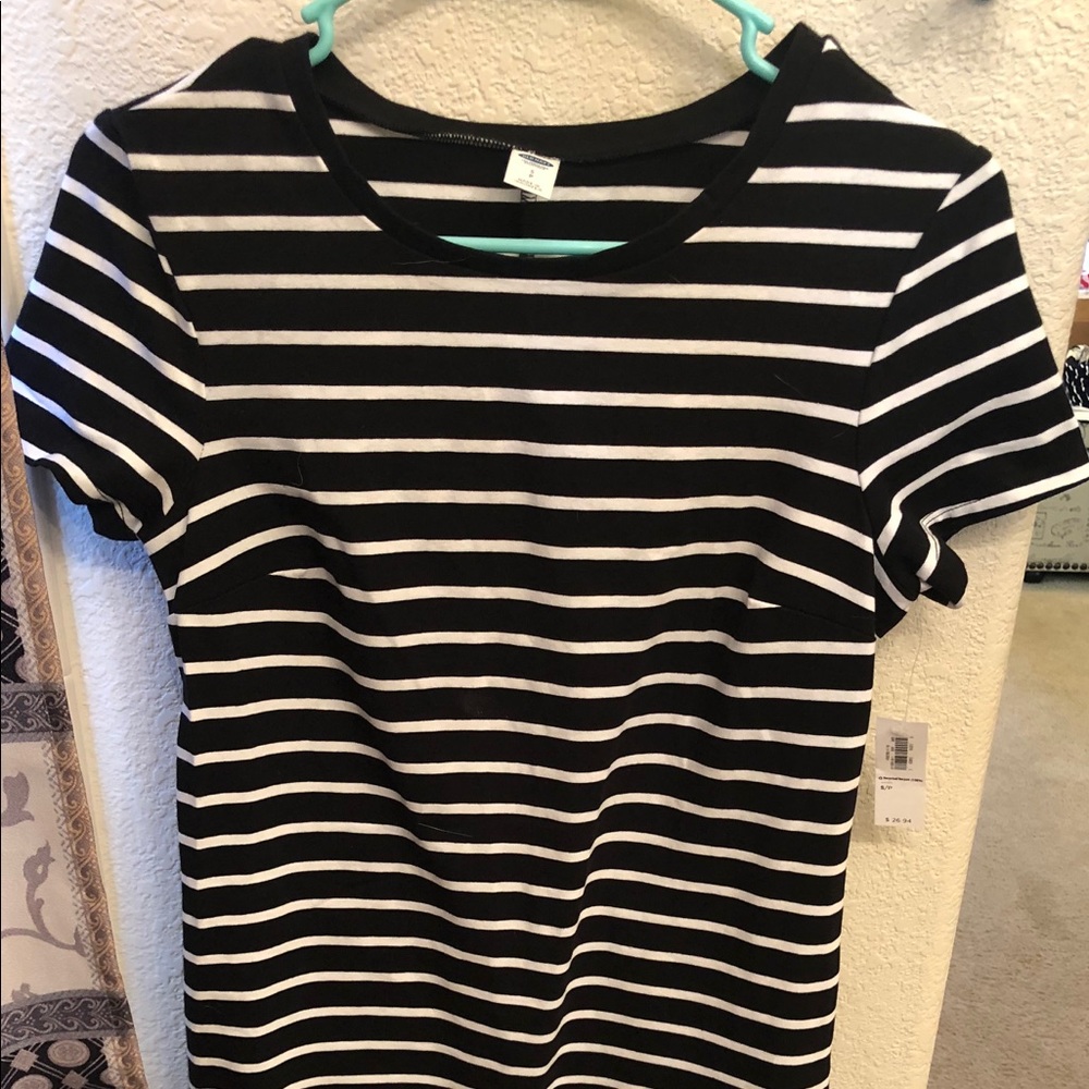 Old navy black and white tee shirt dress BNWT